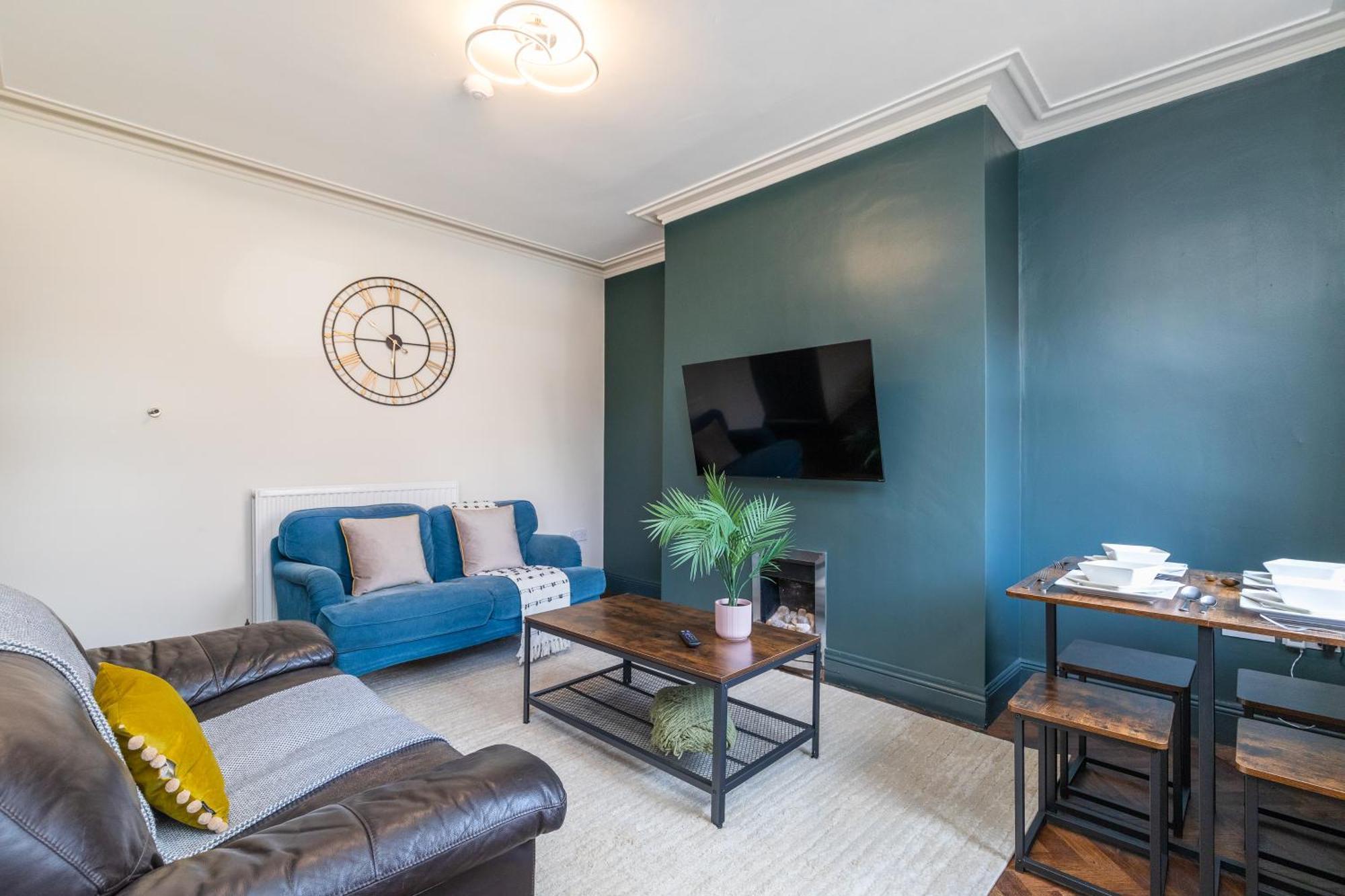 Spacious Two Bed House In Headingley Лидс Экстерьер фото