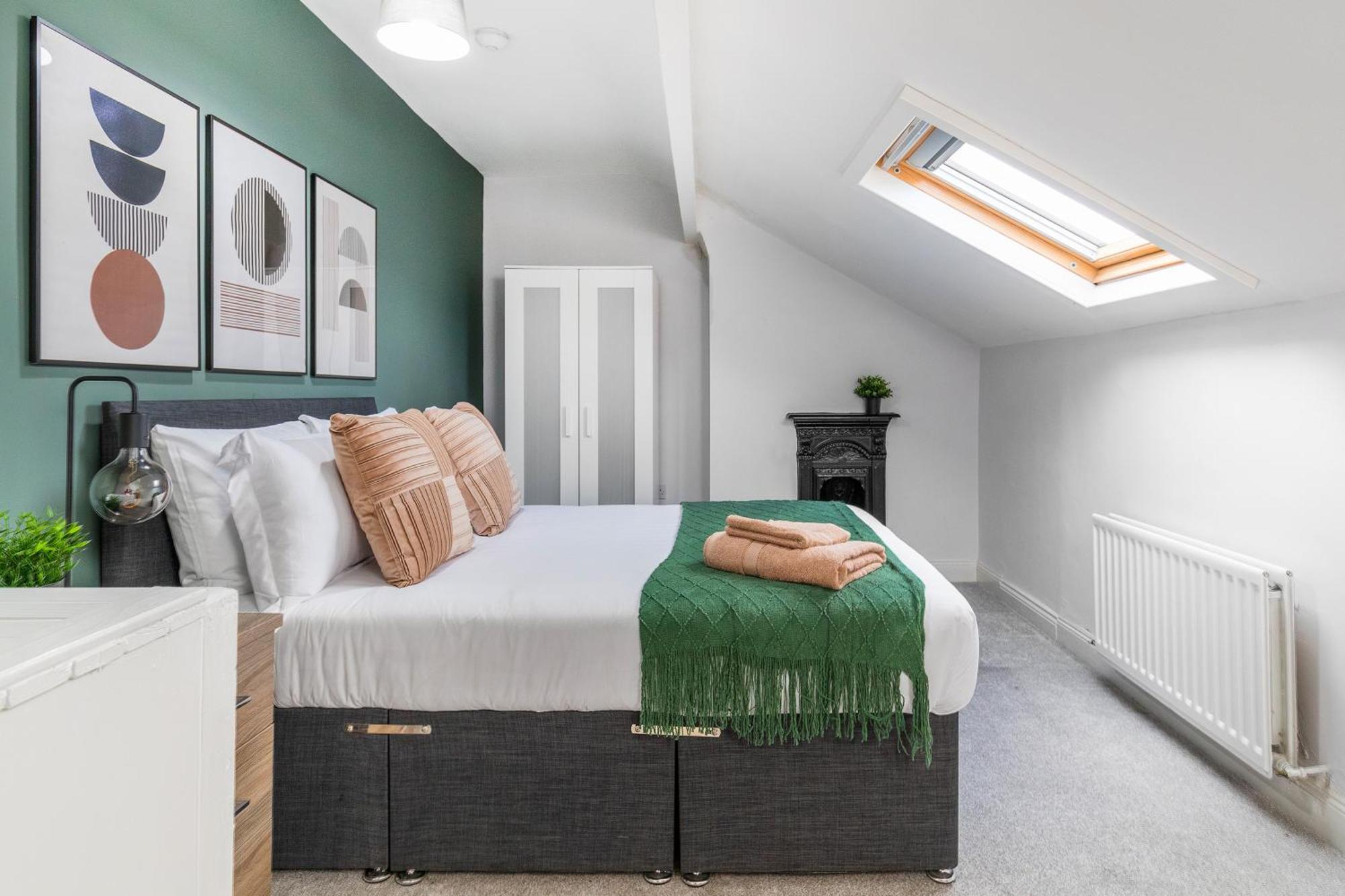 Spacious Two Bed House In Headingley Лидс Экстерьер фото